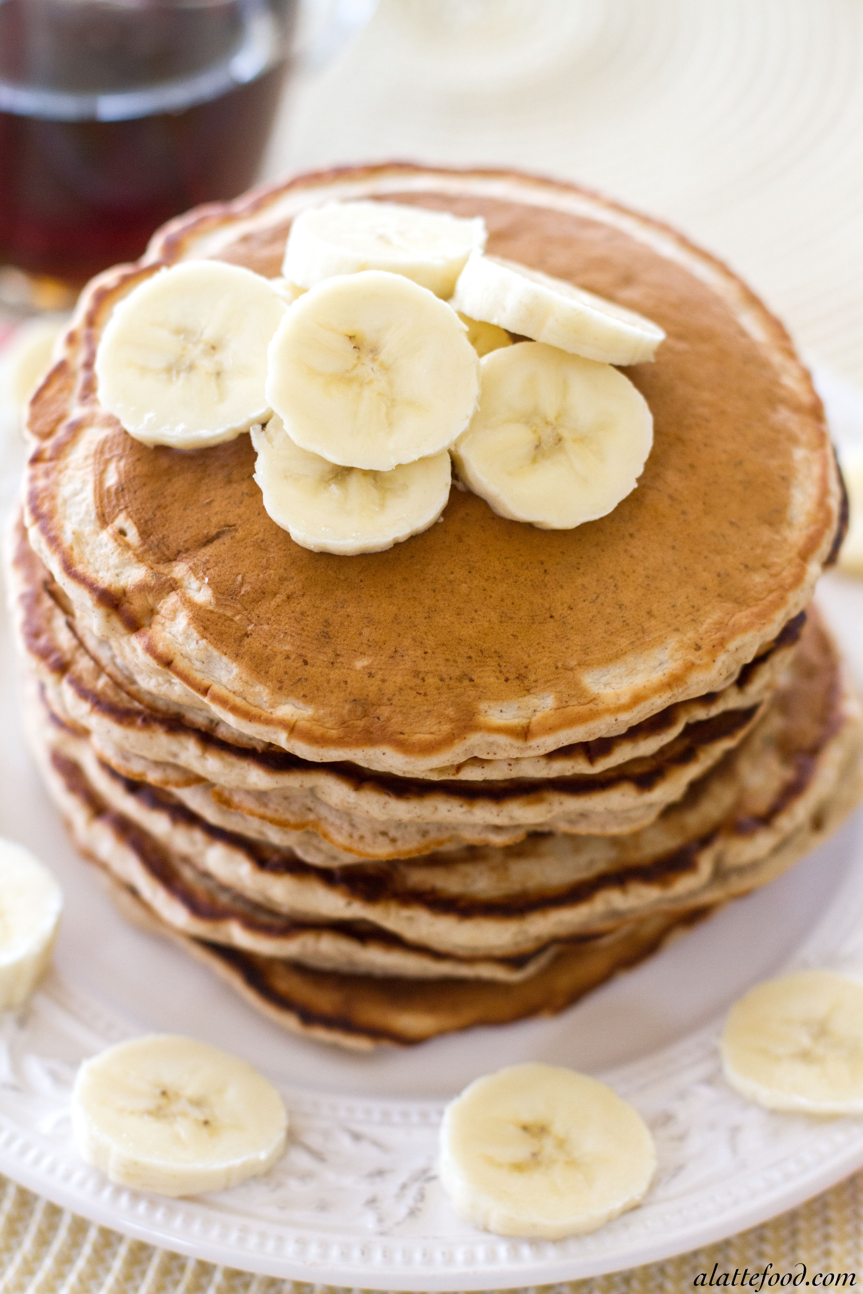 {Fluffy} Honey Banana Pancakes