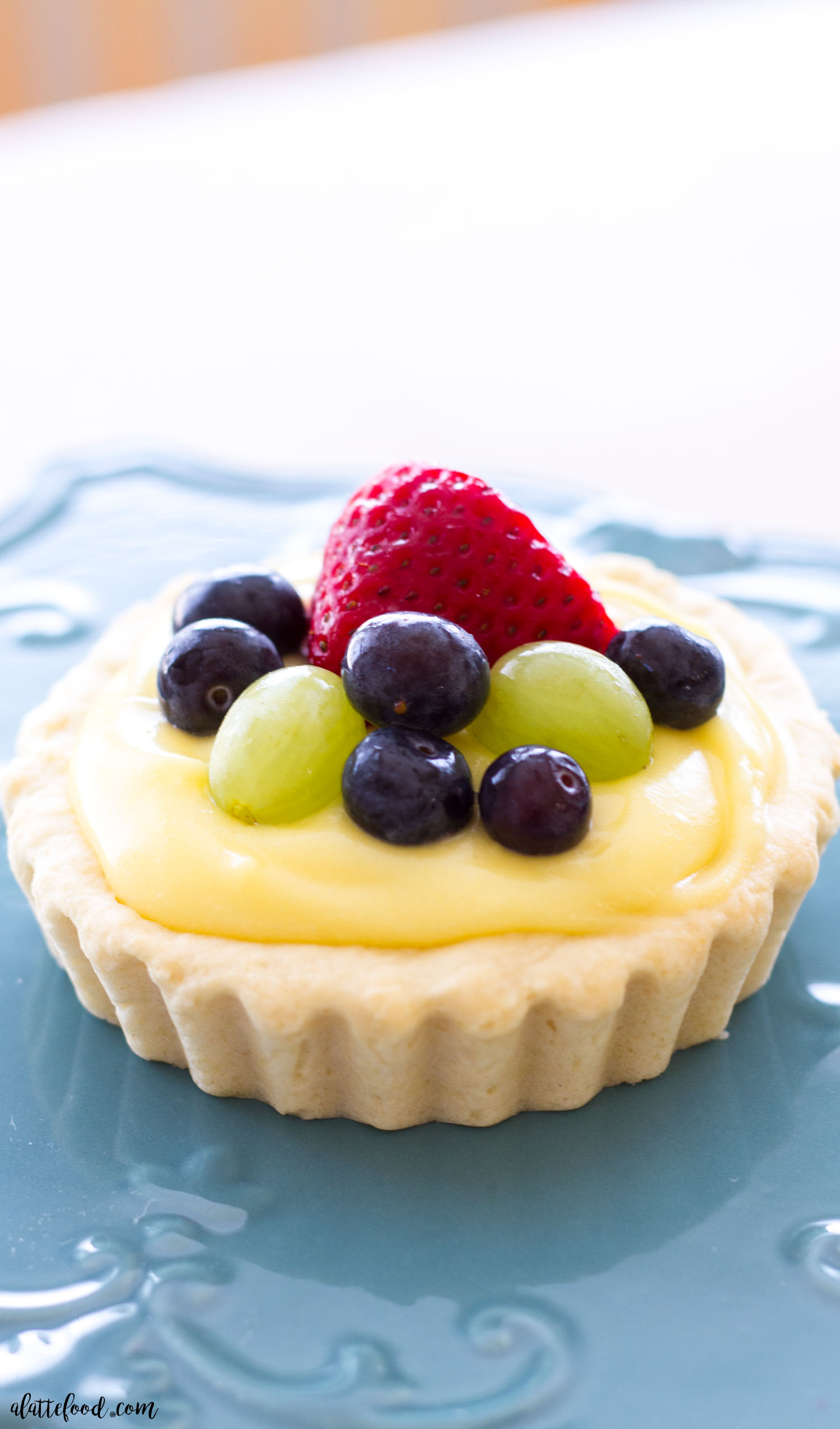 Sugar Cookie Fruit Tarts - A Latte Food