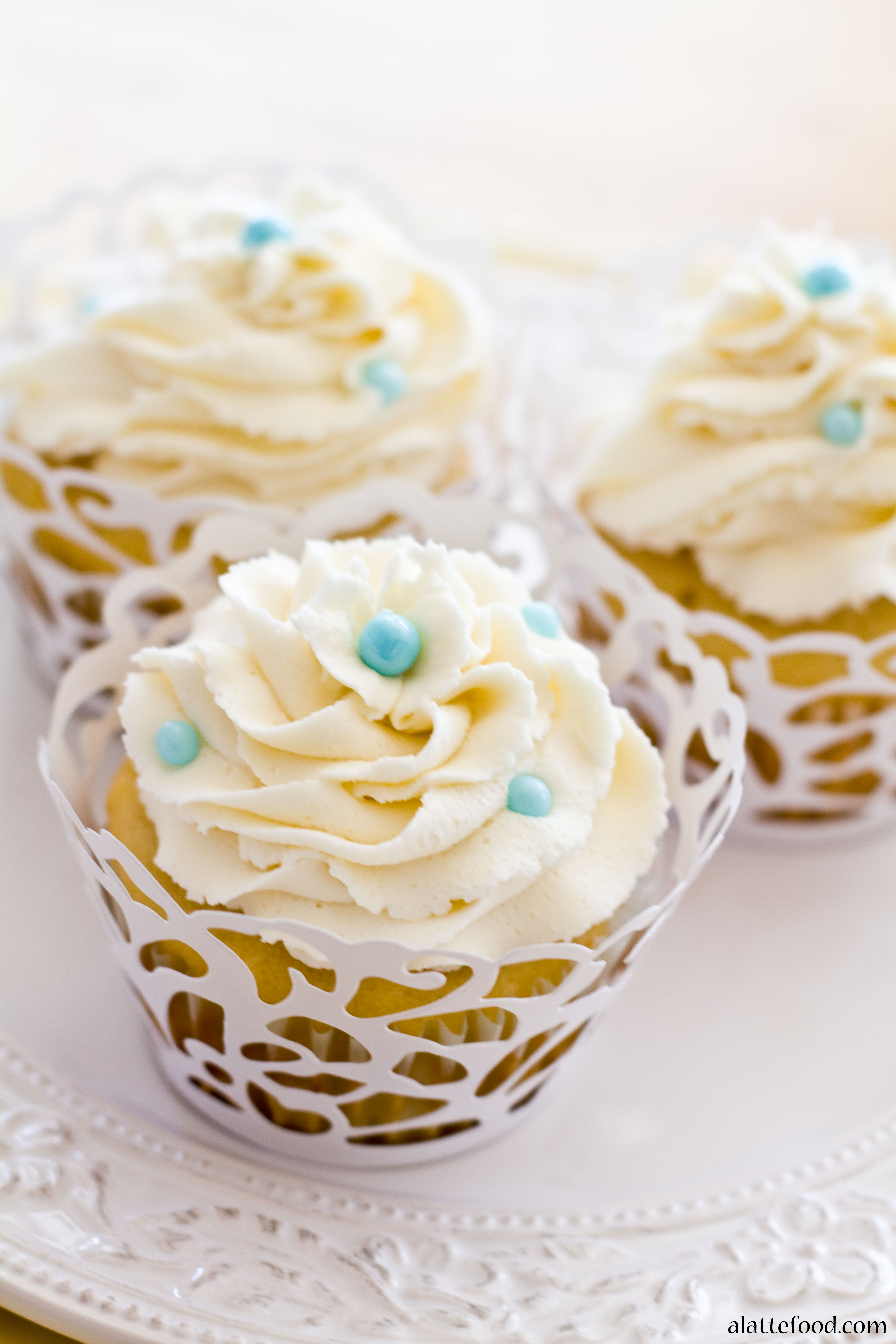 Vanilla Almond Cupcakes A Latte Food