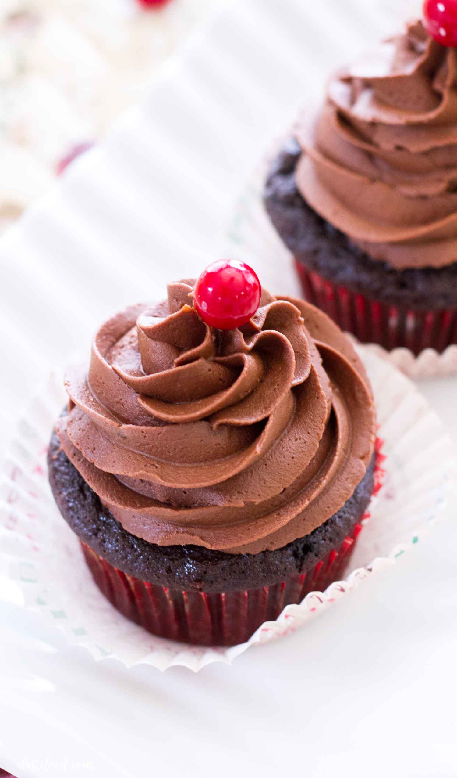 PEPPERMINT MOCHA CUPCAKES