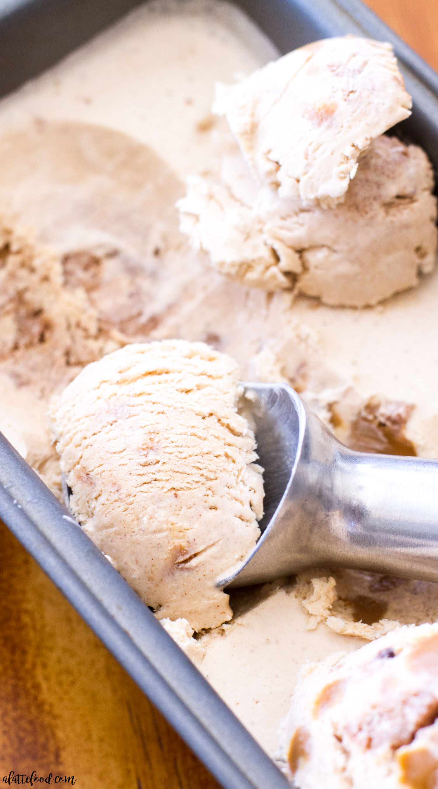 Cinnamon Dulce de Leche Ice Cream-image