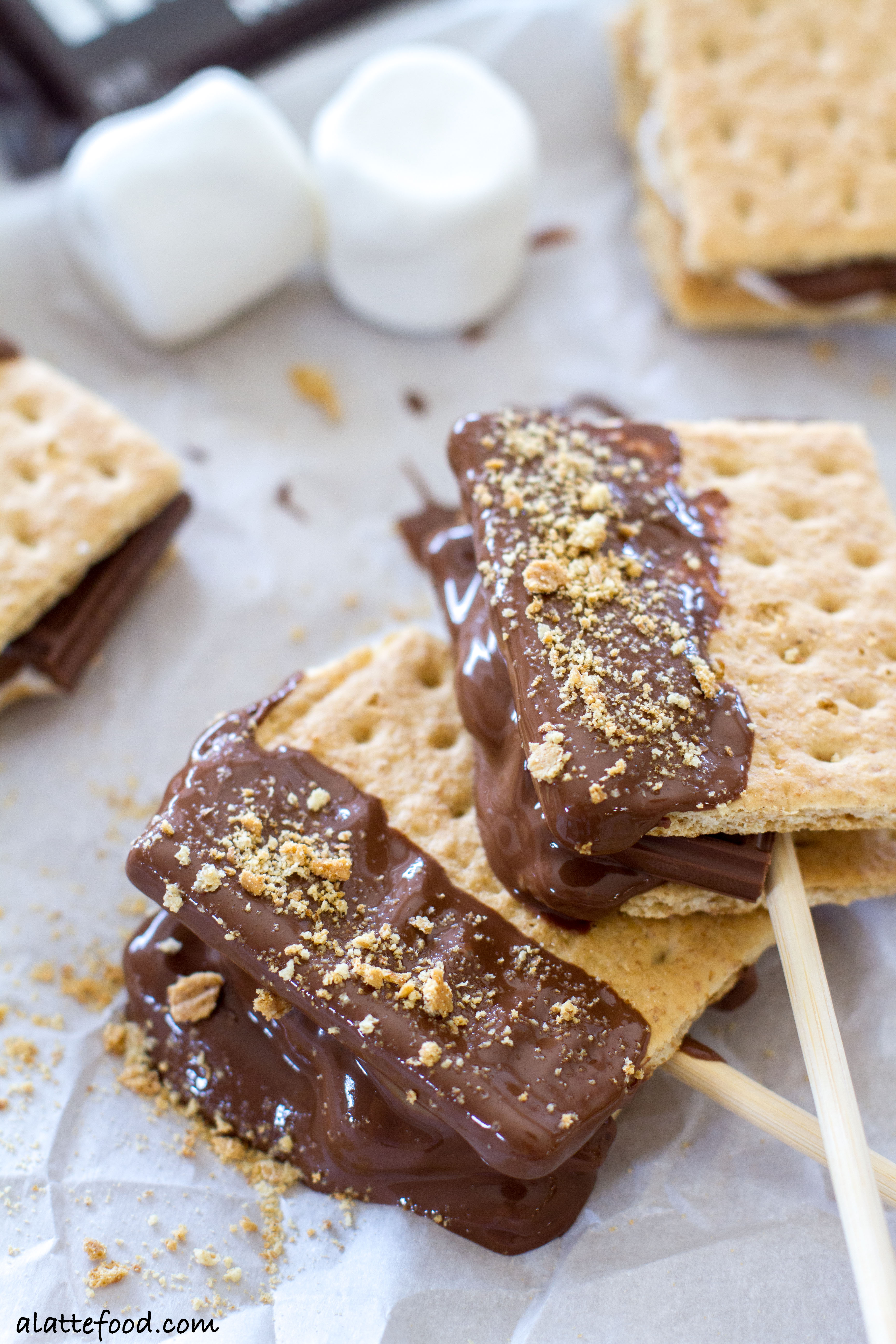 {Easy} S'mores Pops - A Latte Food