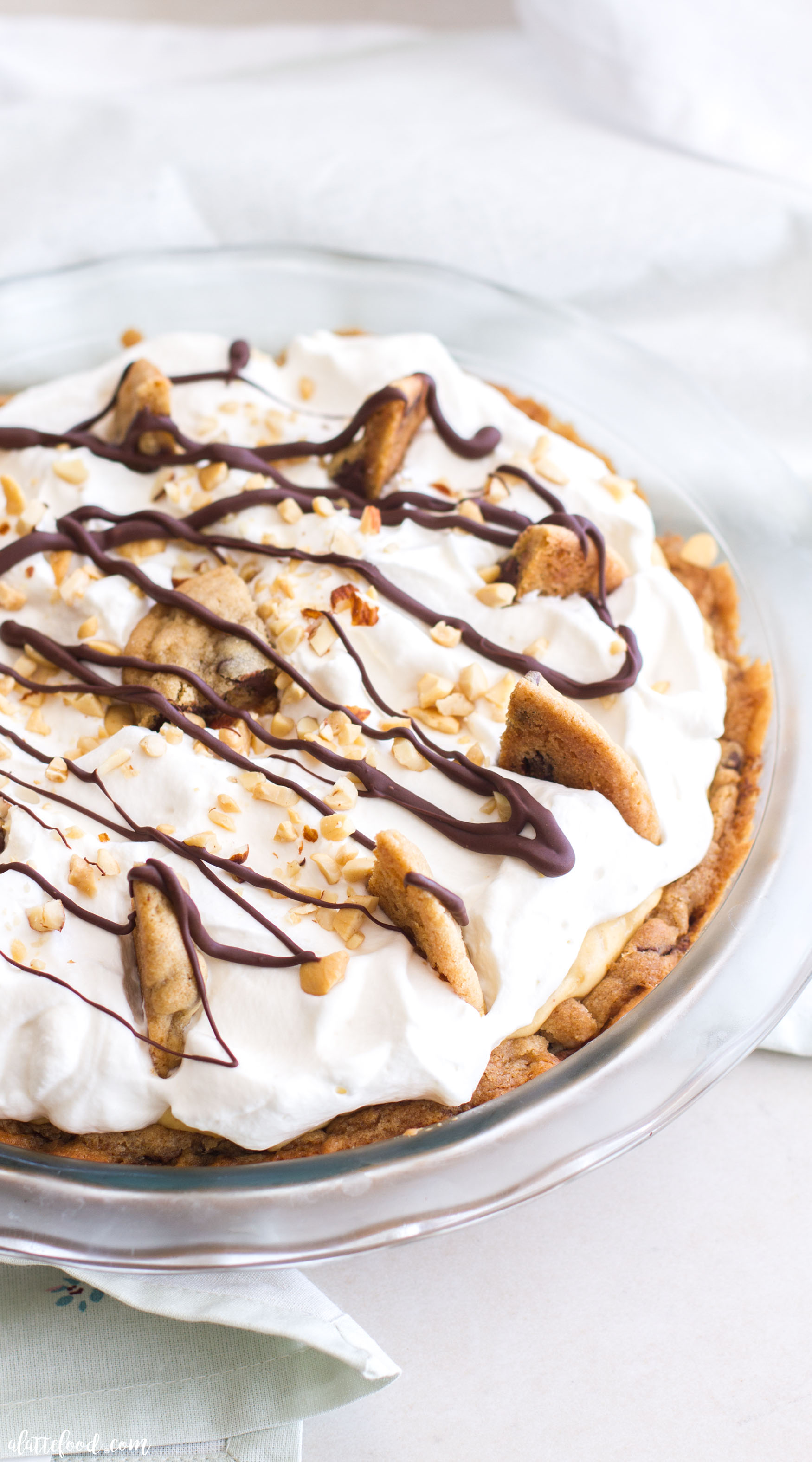 Chocolate Chip Cookie Peanut Butter Cream Pie - A Latte Food