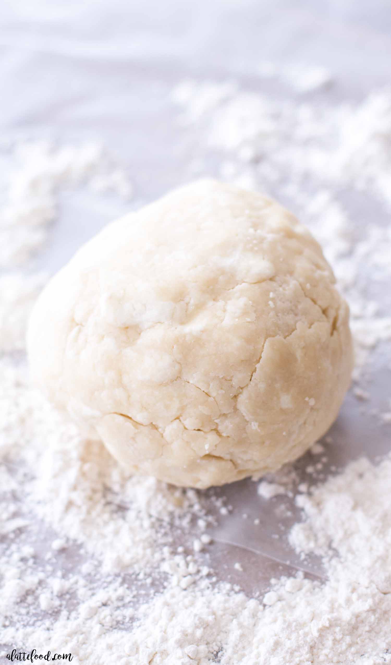 EASY CREAM CHEESE PIE CRUST