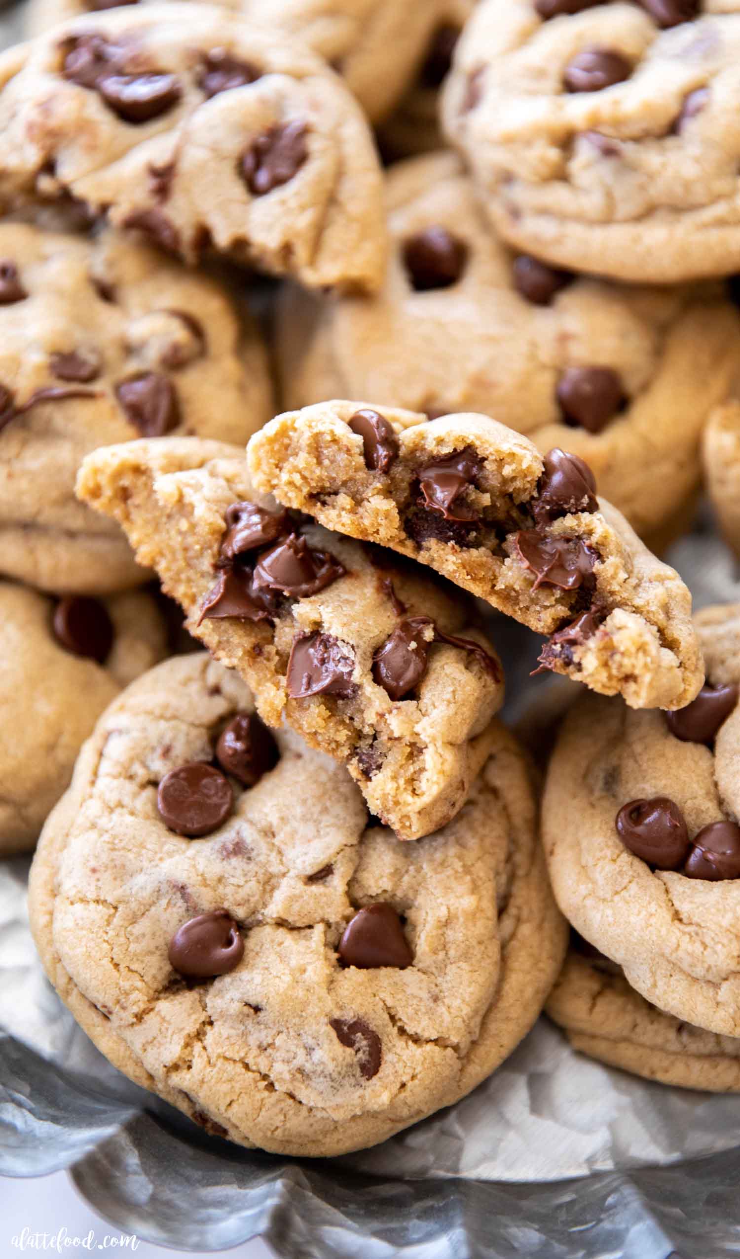 Soft and Chewy Chocolate Chip Cookie Recipe